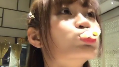 SNH48:下雪的南方人比下雪好玩多了(张昕)